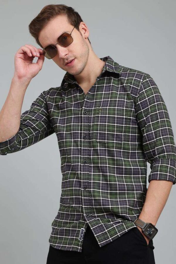 XL size shirt