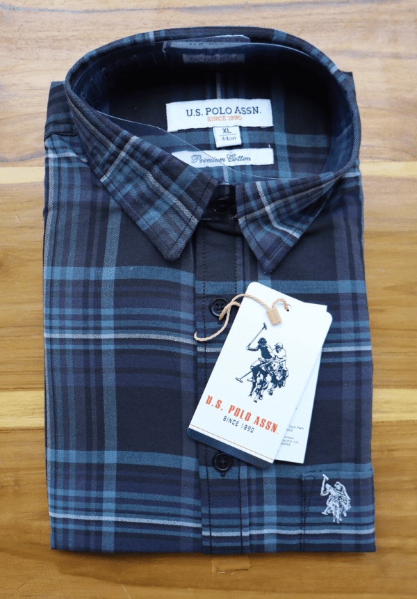 XL size shirt