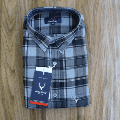 XL size shirt