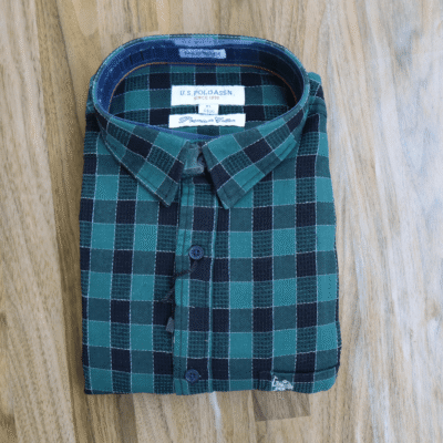 XL size shirt