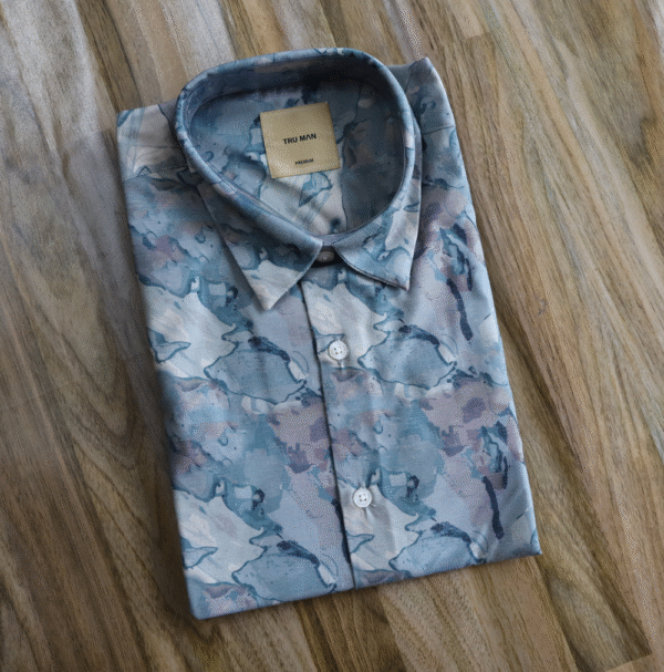 XL size shirt