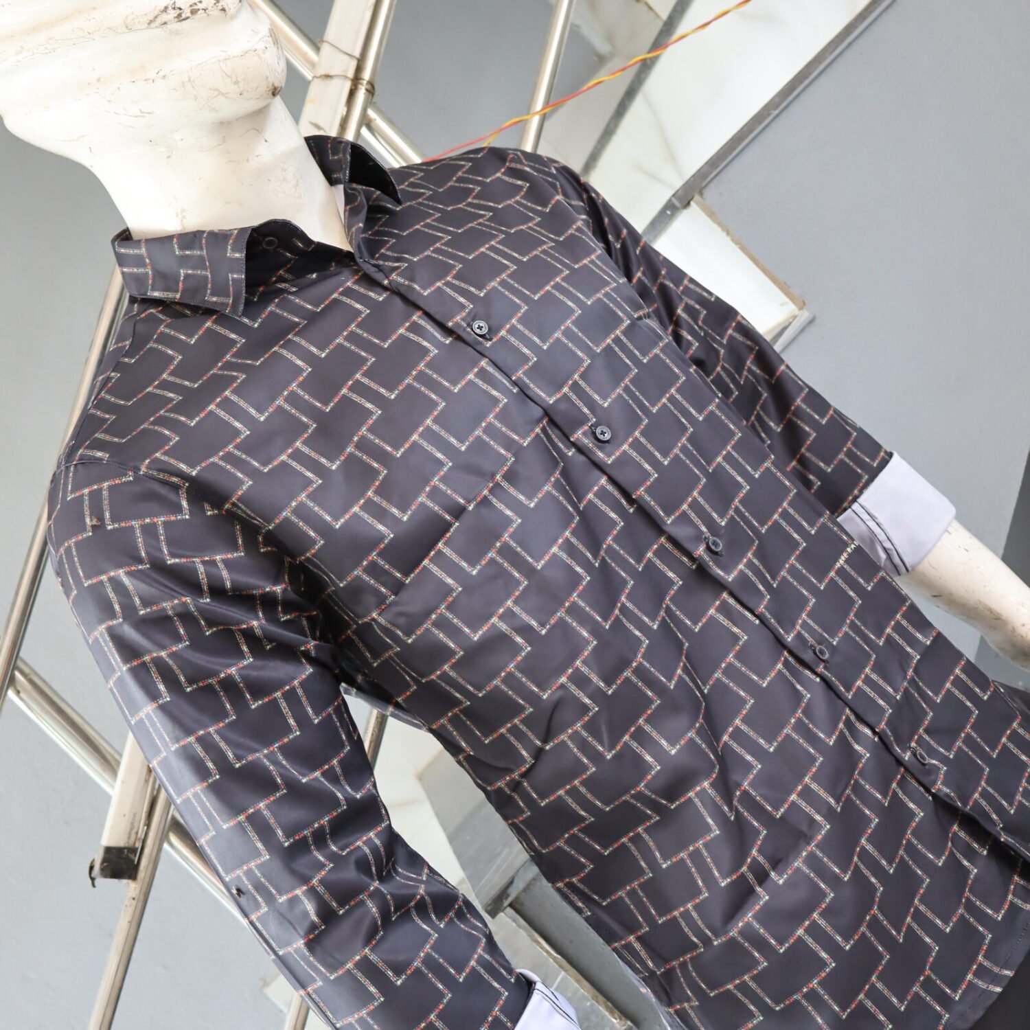 Satin Printed shirt - Image 4